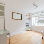 Cosy 1Bd Flat Heart Of North West London